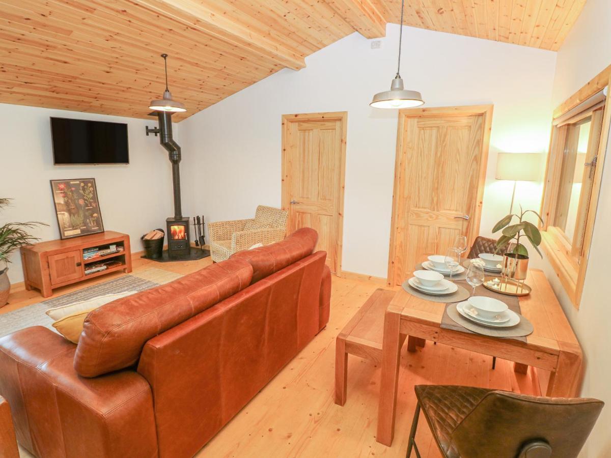 Willow Lodge Tenby Ngoại thất bức ảnh